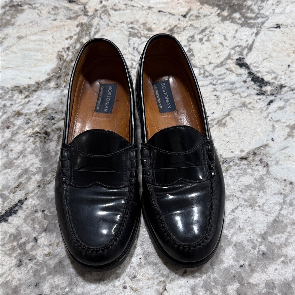 Bostonian Black Leather Classic Penny Loafers